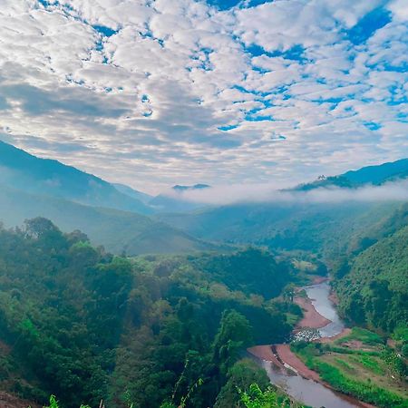 Vila น่านฟ้าสะปัน Ban Huai Ti Exteriér fotografie