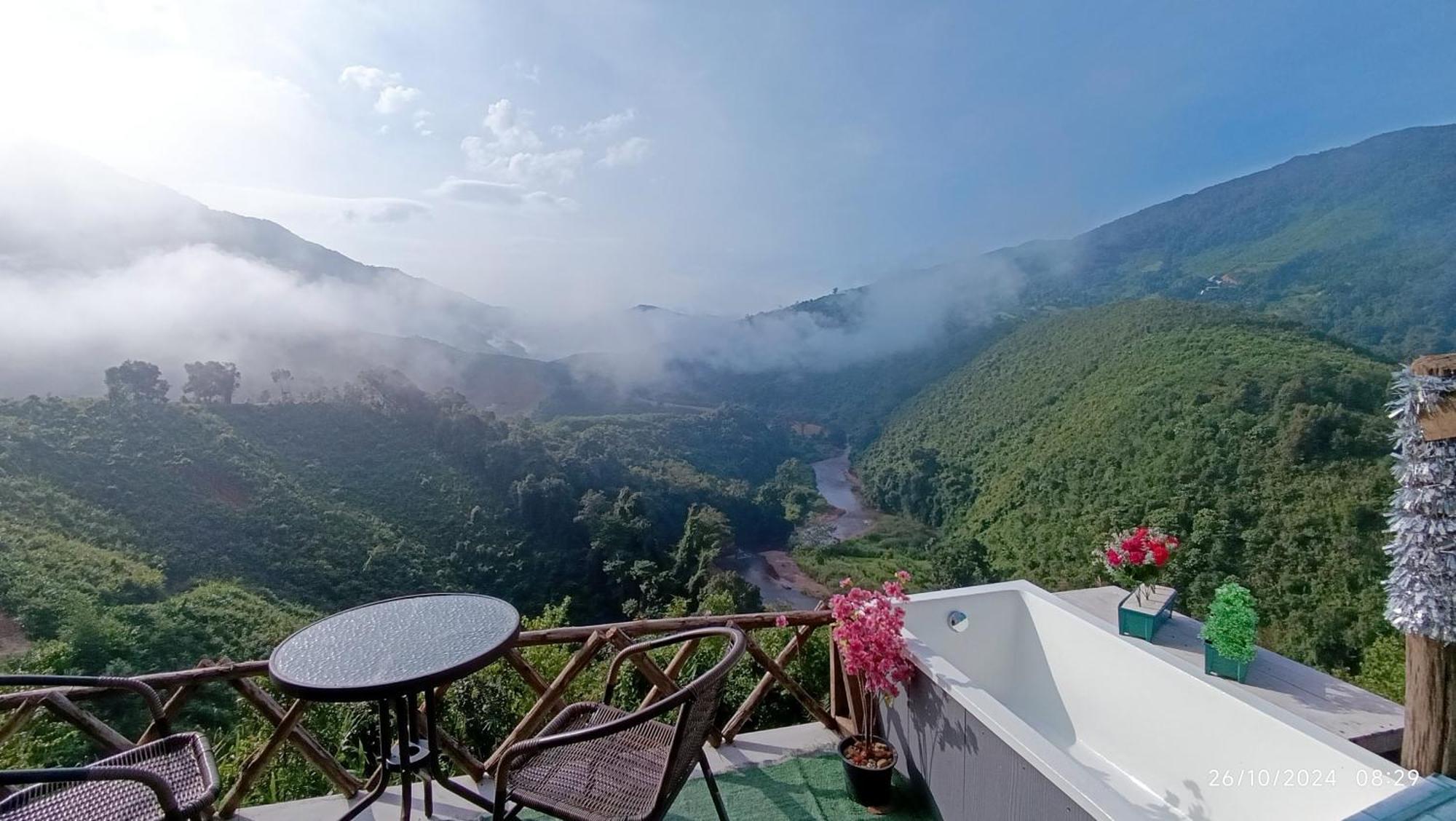Vila น่านฟ้าสะปัน Ban Huai Ti Exteriér fotografie